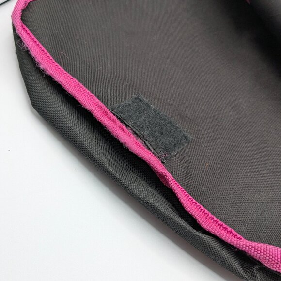 Snoopy Peanuts Messenger Bag - 2015 Black & Pink with Rainbow Heart - Picture 7 of 13